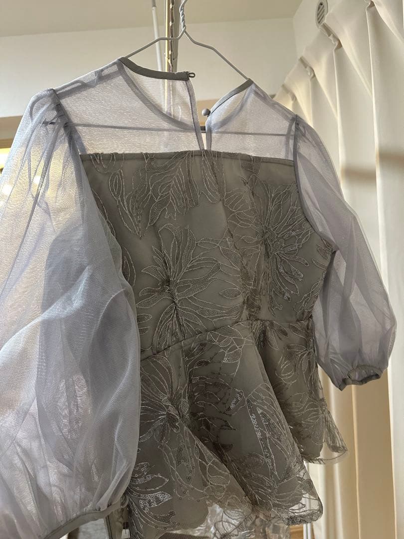 LEJAシアーパフスリーブペプラムスパンコール花柄Iラインドレス オケージョン