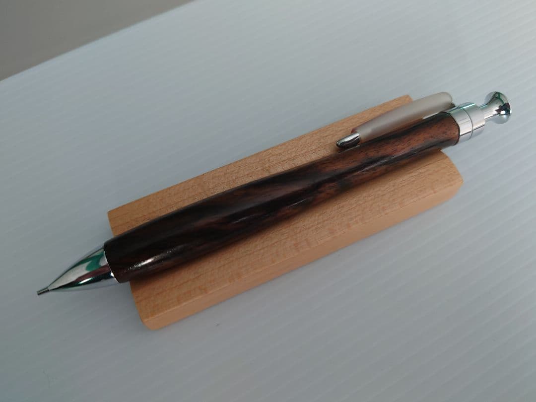 黒柿　シャープペンシル　新うるし　拭き漆