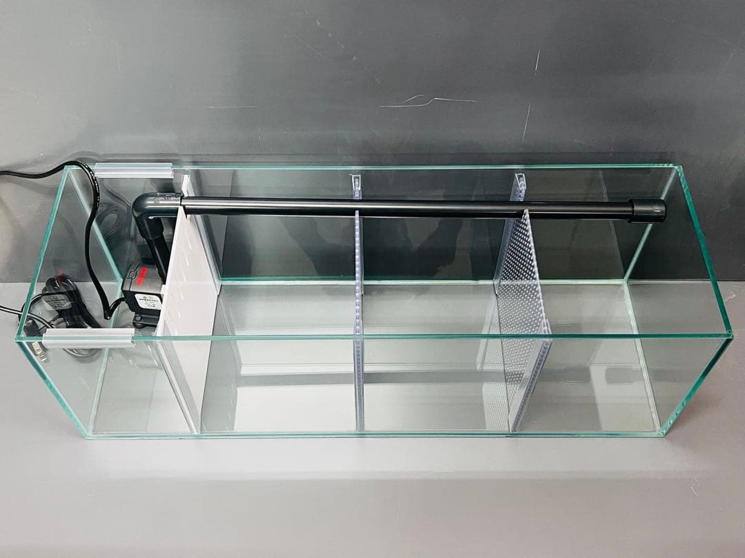特注水槽　600×200×200　3室　クリア　 ポンプ付き　未使用