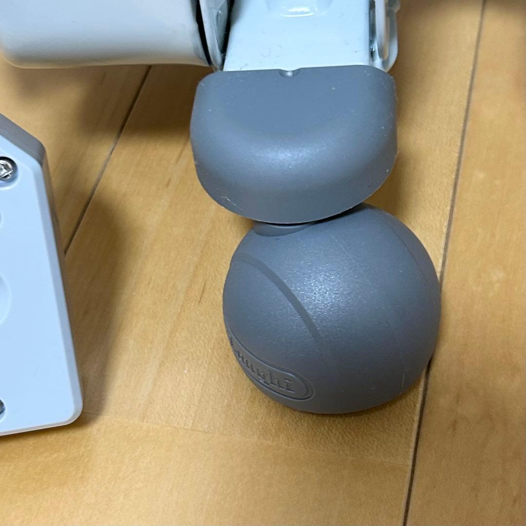 【美品】DeLonghi オイルヒーター　ストーングレー　動作確認済み　火傷防止