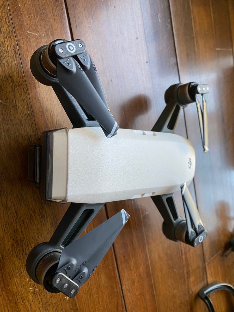 ドローン DJI dji spark