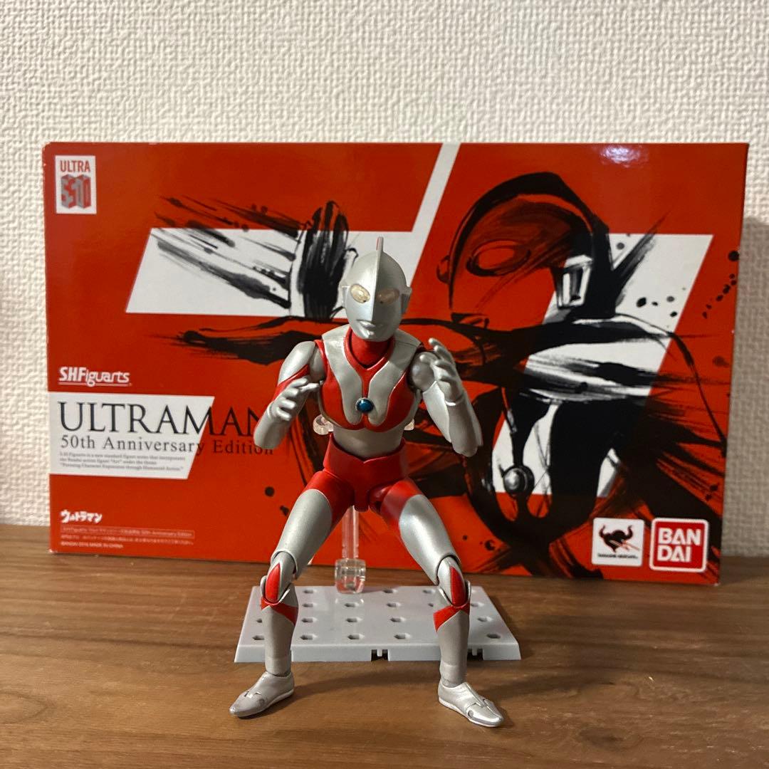 ウルトラマン 50周年記念エディション SHFiguarts