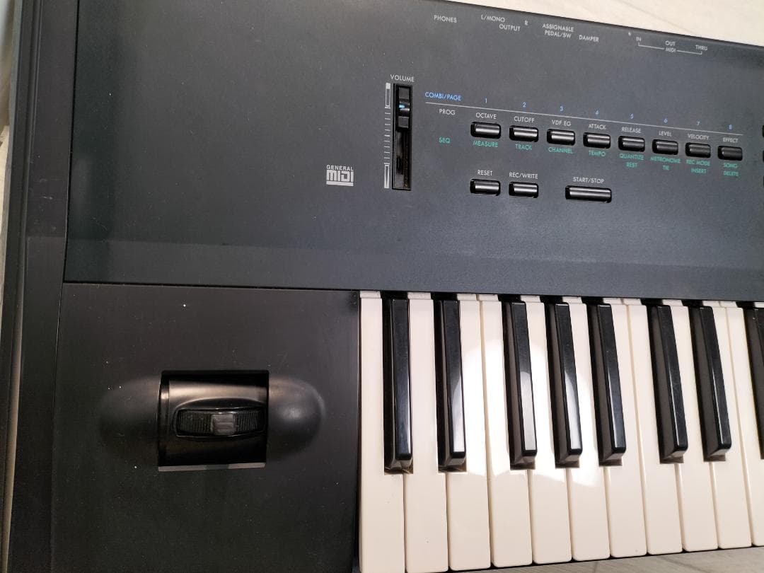 KORG シンセサイザー X3 コルグ キーボード