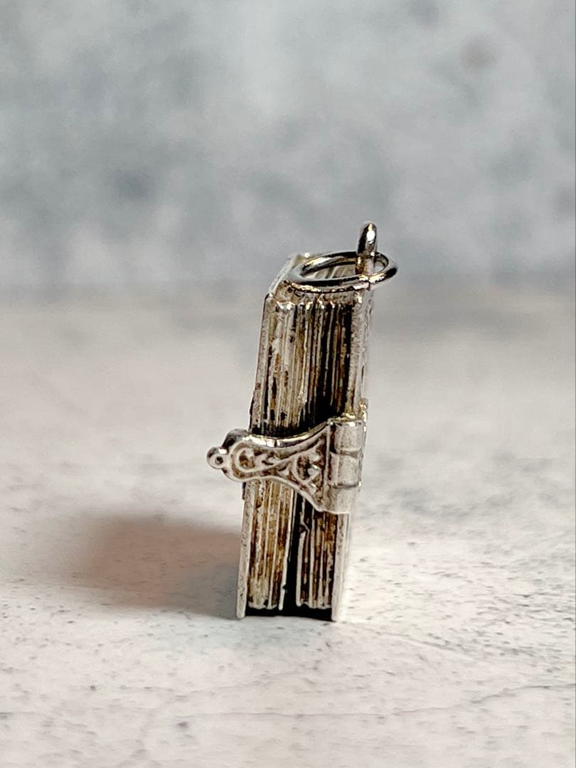 アンティーク　ペンダント　聖書　ホーリーバイブル　ネックレス