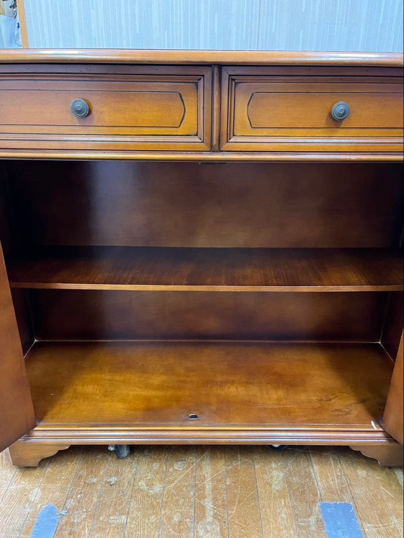 木製 サイドボード キャビネット アンティーク家具 イタリア 象嵌細工 鍵付き