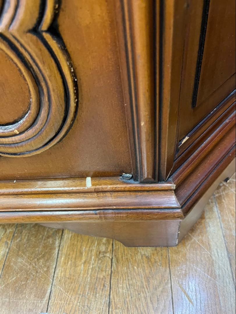 木製 サイドボード キャビネット アンティーク家具 イタリア 象嵌細工 鍵付き