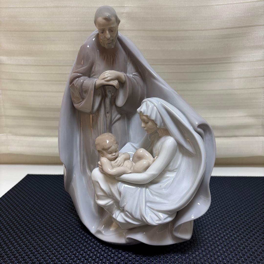 リヤドロ　LLADRO イエスの降誕　クリスマス　現行品　専用箱付