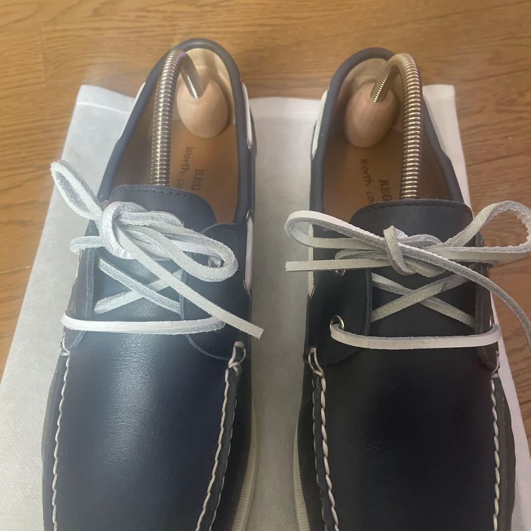 【新品　未使用】　REAGAL 牛革製　デッキシューズ　ネイビー