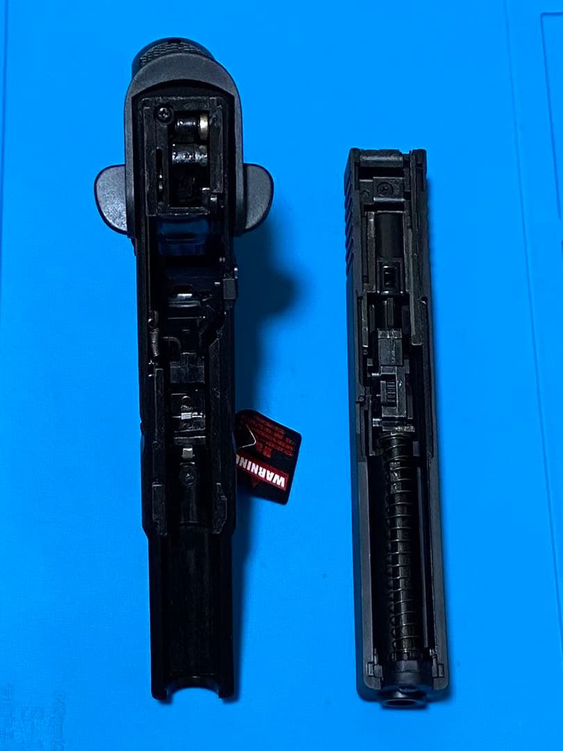 ホルスター付き★美品 東京マルイ グロック17 GBB★新品マガジンバンパー他付