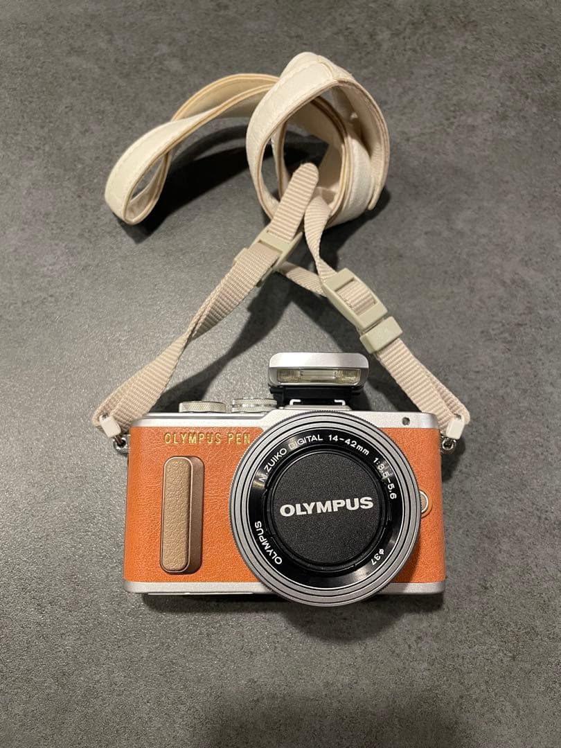 OLYMPUS PEN E-pl8 ミラーレスカメラ 14-42mm ブラウン
