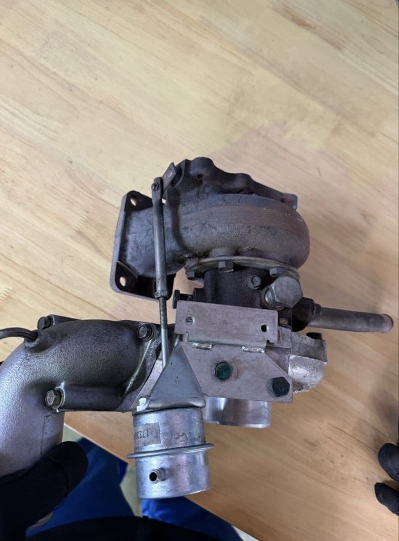 ER34 後期タービン HKSアクチュエーター付き