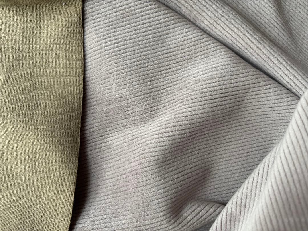 コーデュロイニット