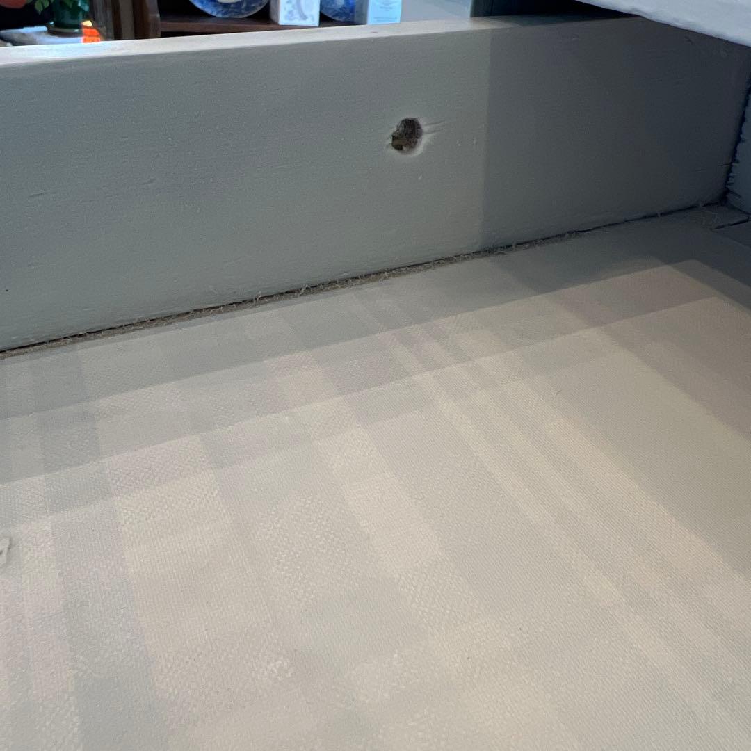 英国ヴィンテージ1950年〜塗りキャビネット 引き出し付き