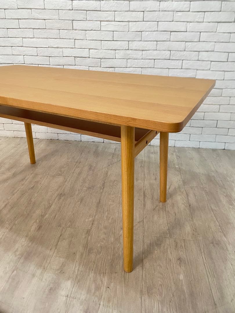 【春まま】ウニコ ダイニングテーブル SULA 机　傷あり