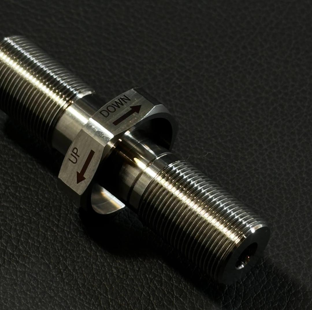 MV AGUSTA ビレットチタニウム ロアリングボルト F4-75 m747