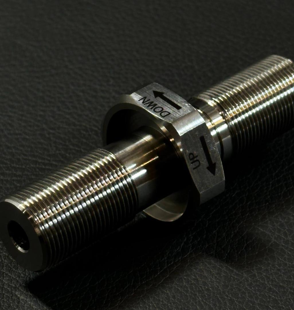 MV AGUSTA ビレットチタニウム ロアリングボルト F4-75 m747