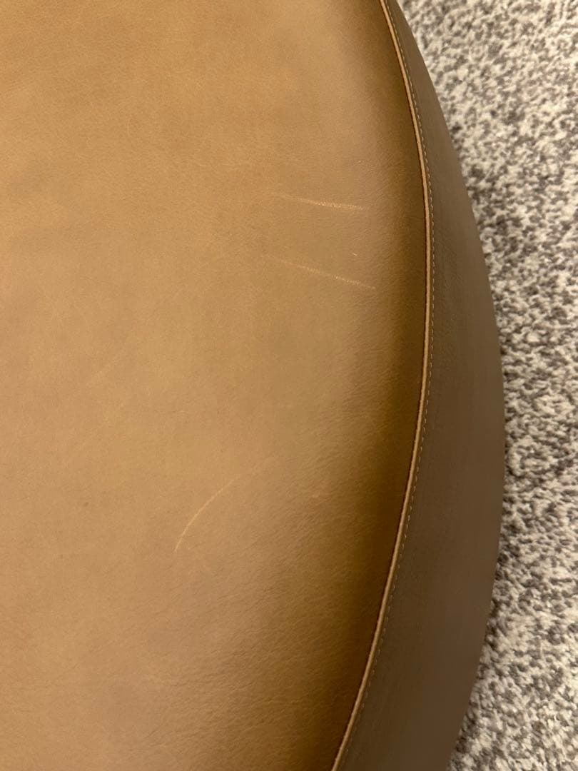 arflex アルフレックス　革PIスツール