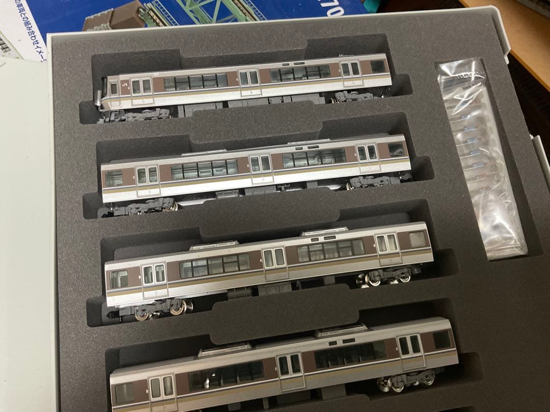 TOMIX 223系2000番台6両セット