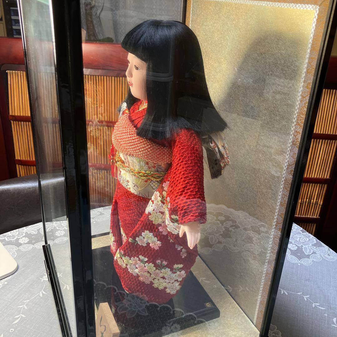 市松人形 ガラスケース入り 赤地桜着物 銘札あり