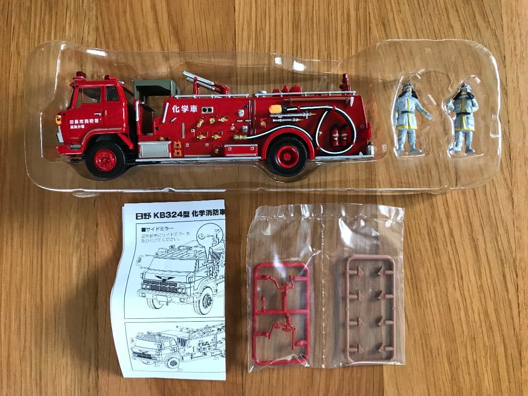 TOMICA 1/64 日野 KB324型 化学消防車 田原市消防署