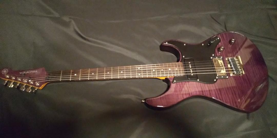 【ほぼ新品】　YAMAHA PACIFICA PAC 611 HFM TPP