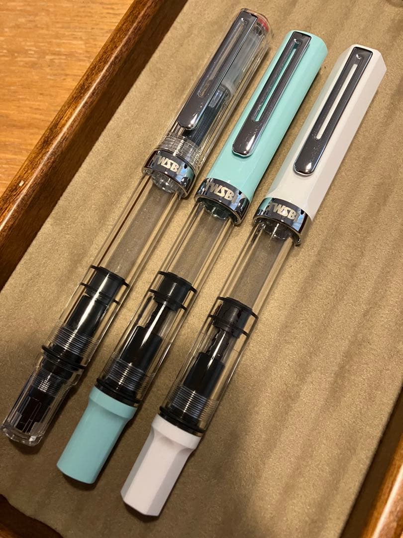 ツイスビー　万年筆　3本セット