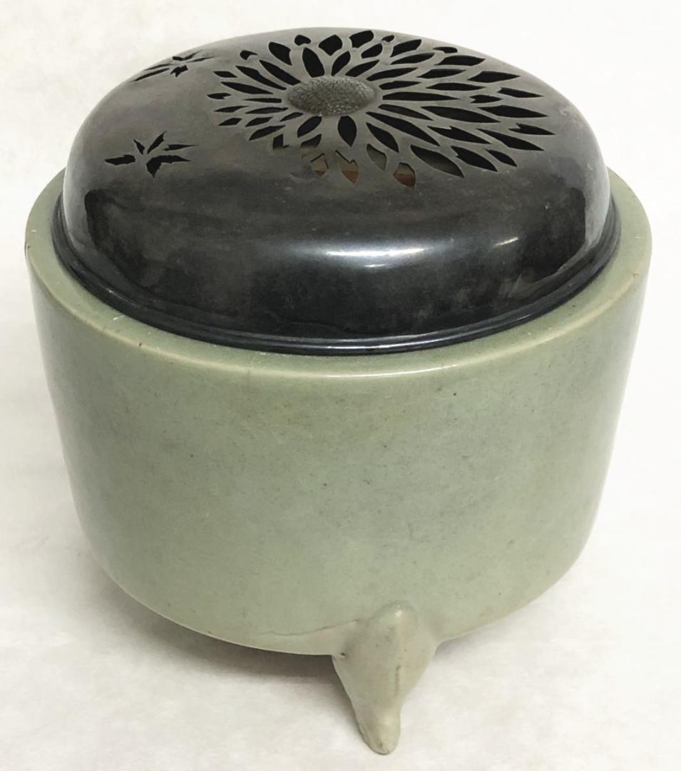 古青磁大香炉 純銀火屋付約174g 修復あり 茶道 香道 陶器 WWTT195