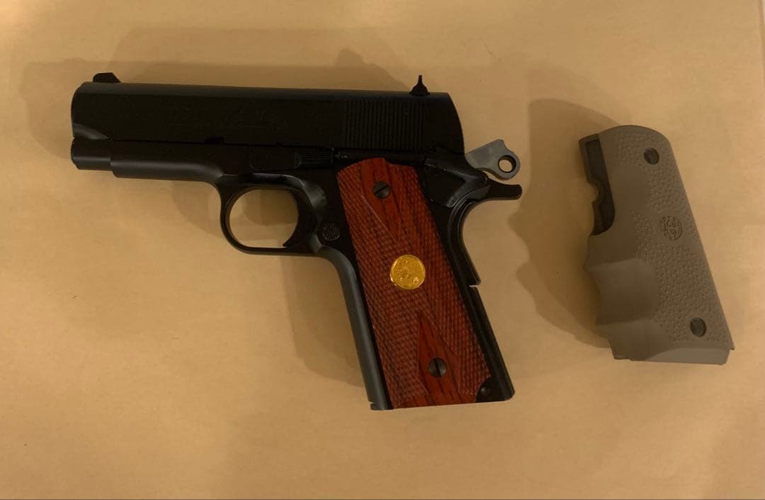 WA「コルトオフィサーズ ACP」