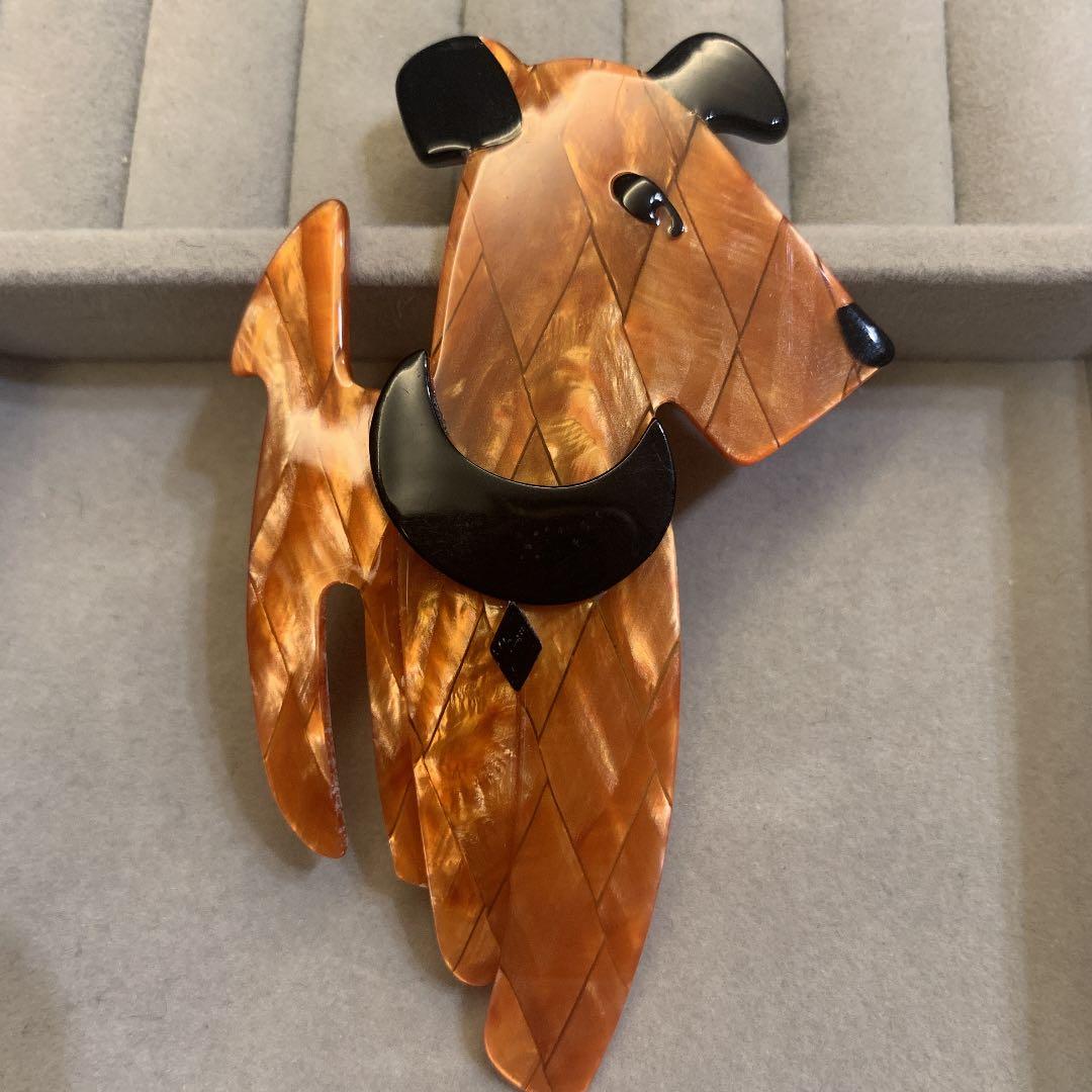 リアスタン　アンティーク　ブローチ　犬　リック