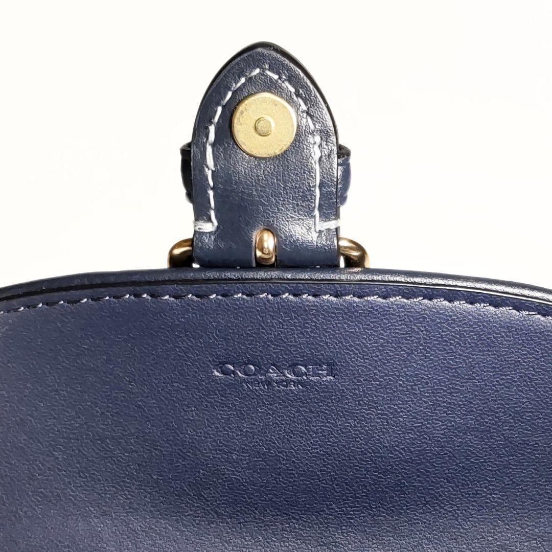 【新品】コーチ　二つ折り 財布　小銭入れ　ケース　カード入れ　　ブルー