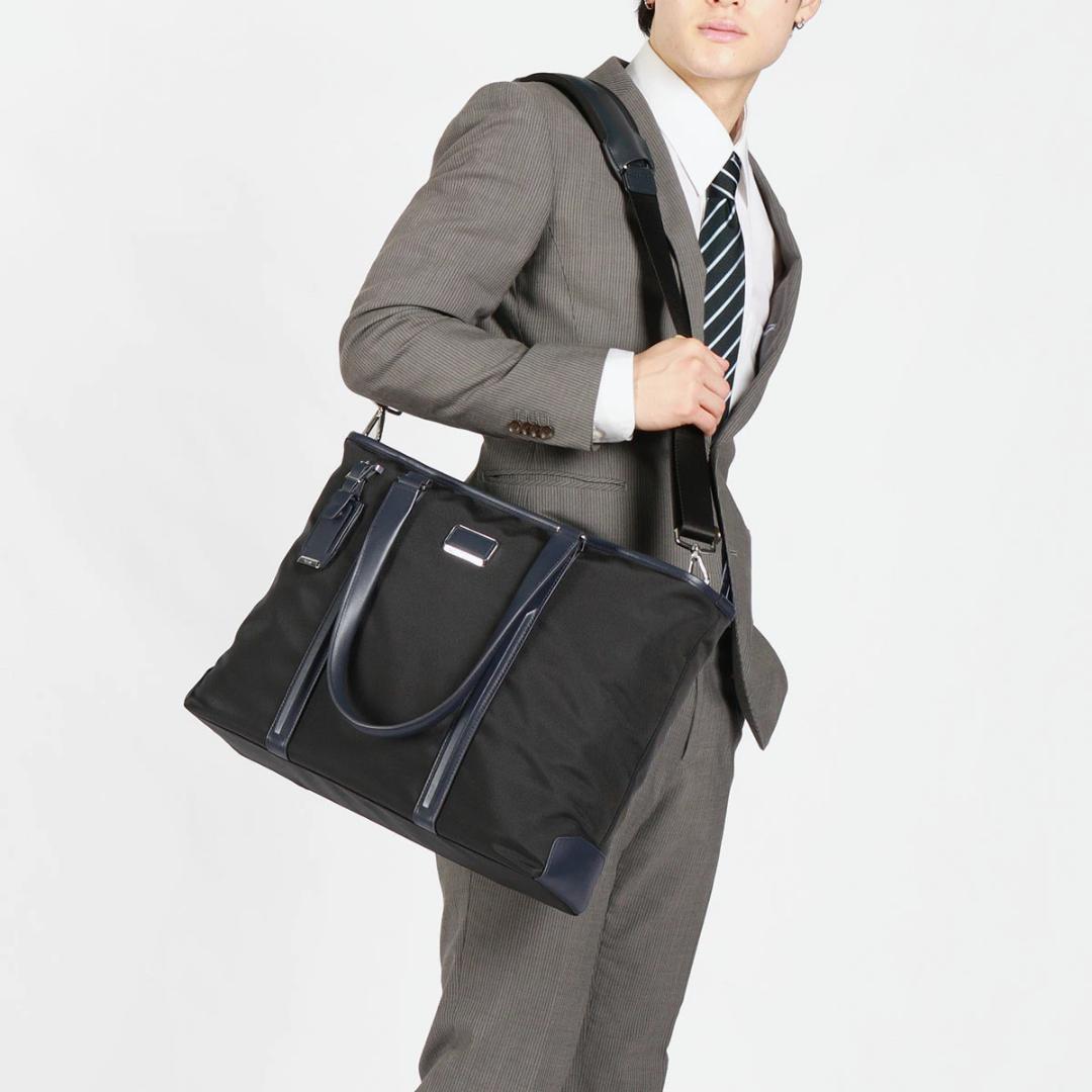 JARVIS イースト・ウエスト・トート TUMI