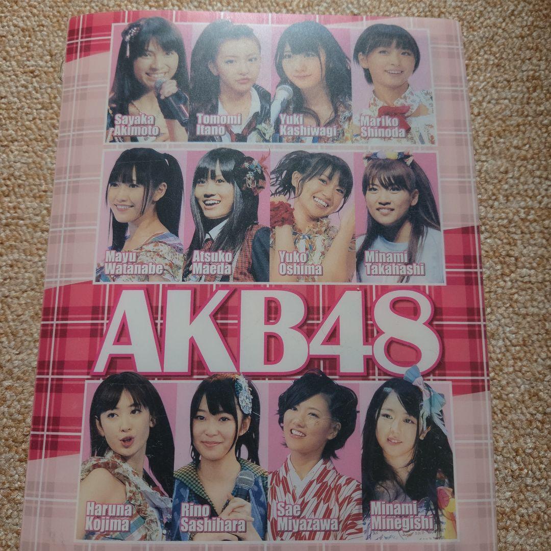 ✨️AKB48 フォトブック100枚とシール付きとセブンイレブン限定グッズ