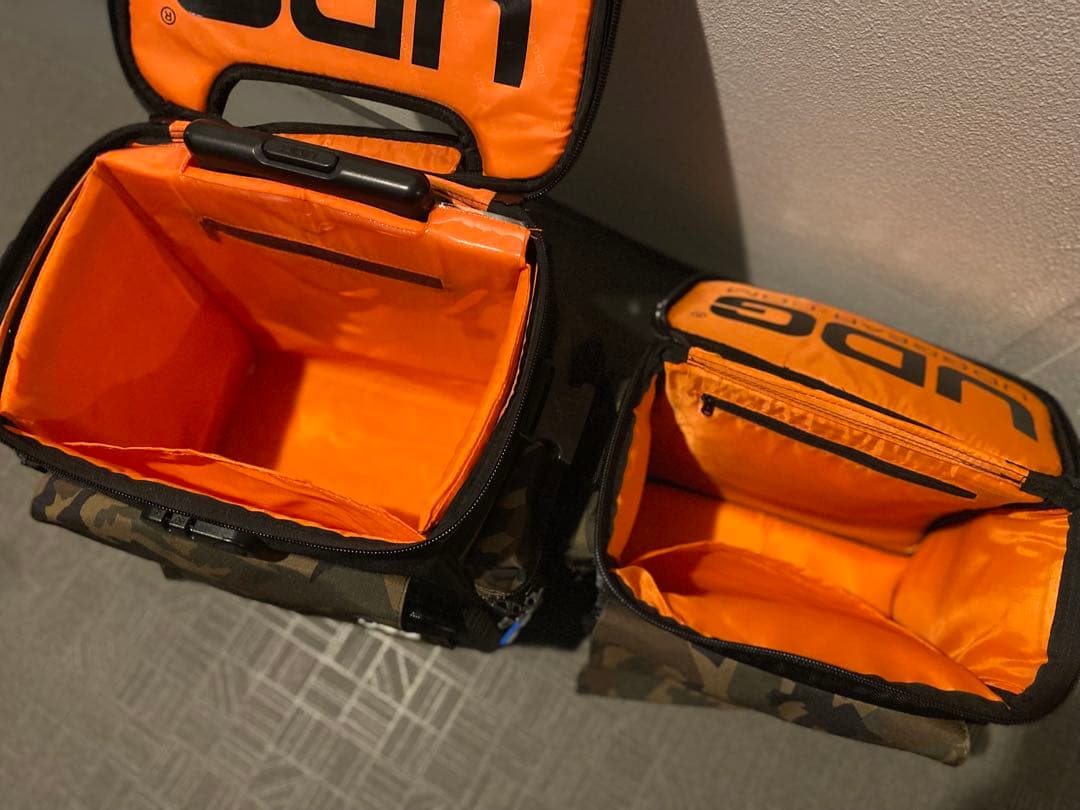 期間限定 送料込み 廃盤 UDG レコードバック トロリー