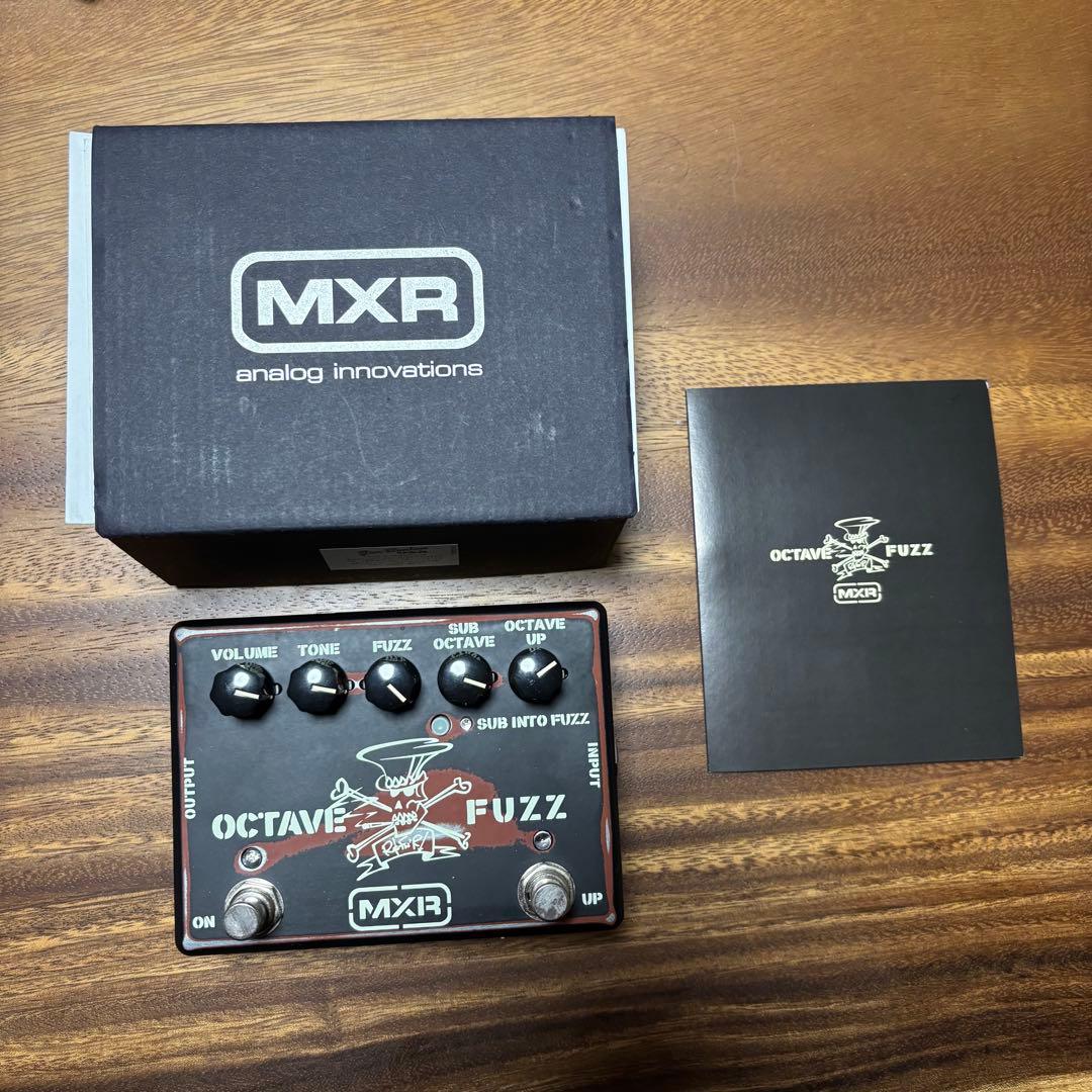 ガンズアンドローゼス　Slash MXR OCTAVE FUZZ エフェクター