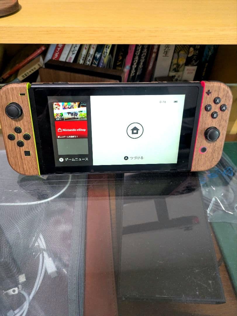 Nintendo Switch 通常モデル 箱あり　木目調スキンシール