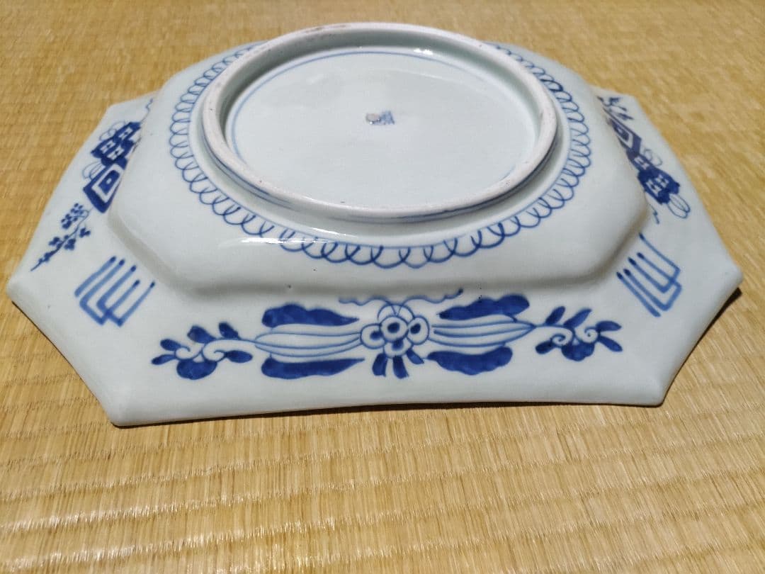 伊万里　青磁　龍虎図　隅切り　四方　大皿（39×33cm）