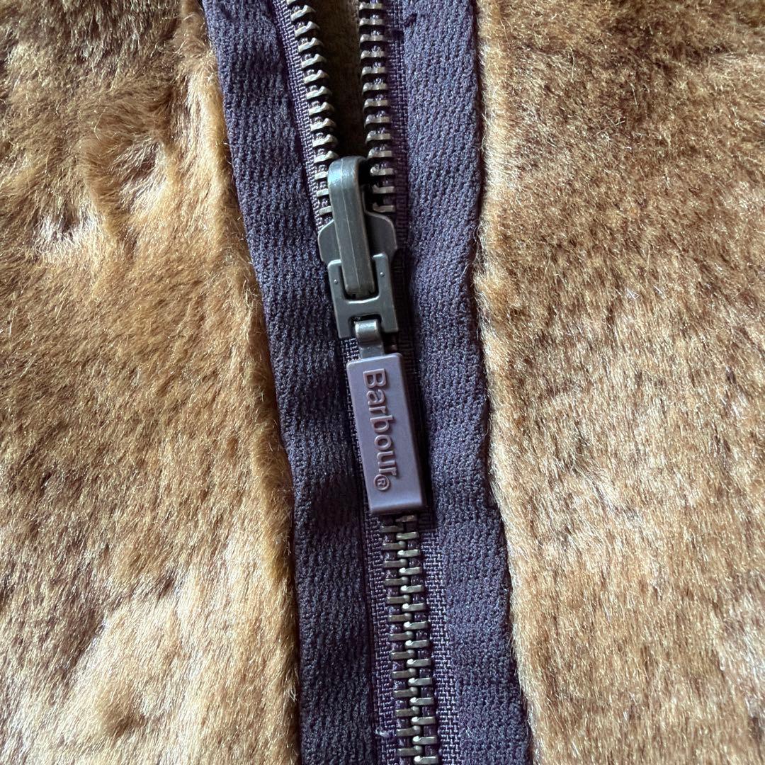Barbour ファー ベスト 38