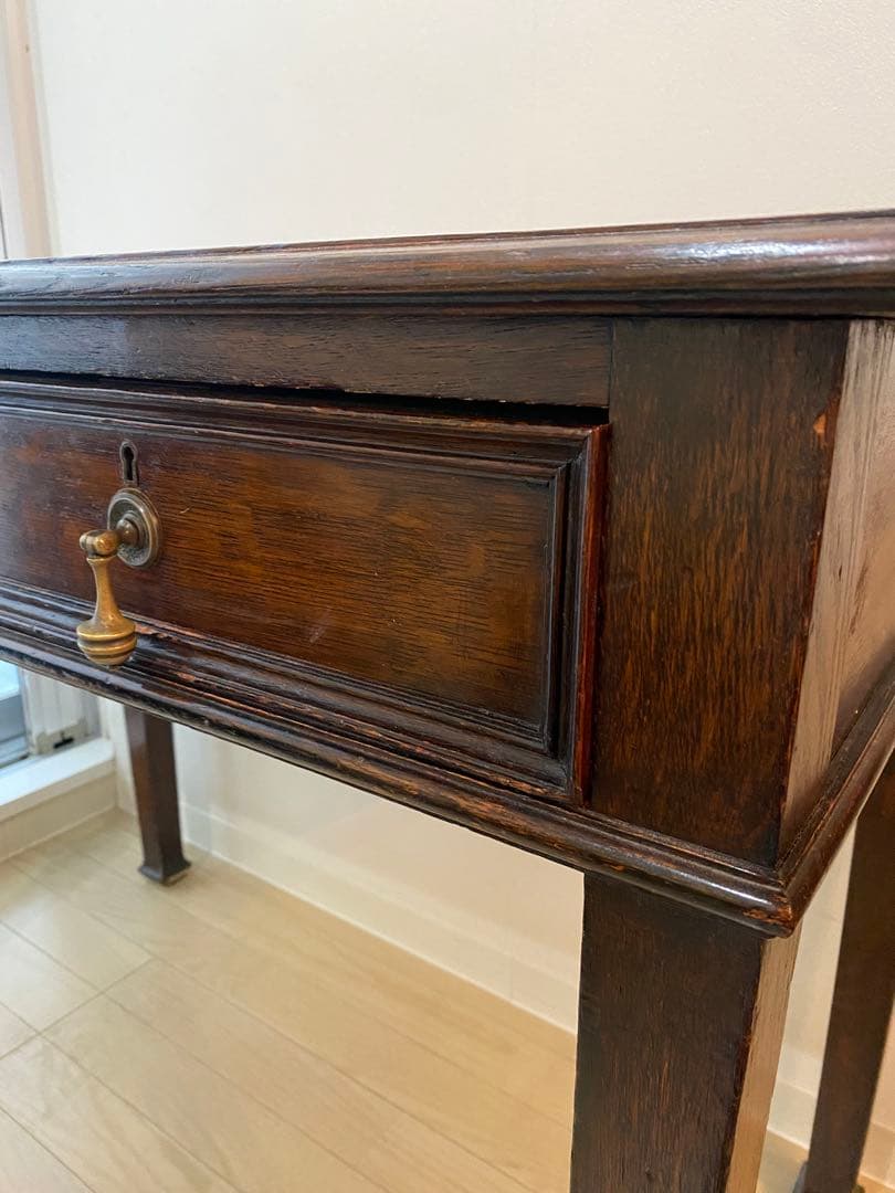 イギリスアンティーク　ライティングテーブル