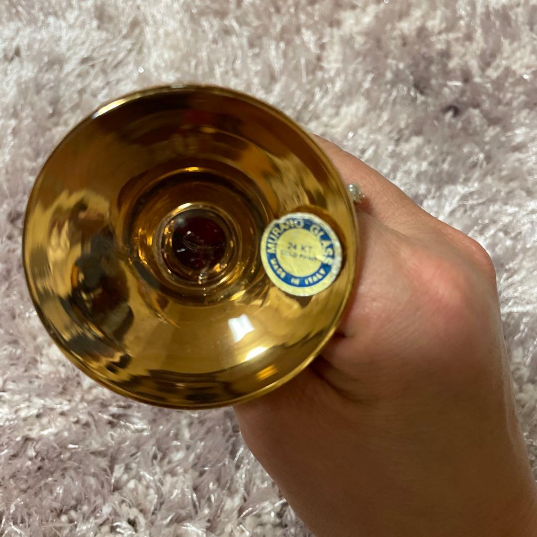 ベネチアングラス　ワイングラス　 24kT 赤と金の花柄ガラス杯