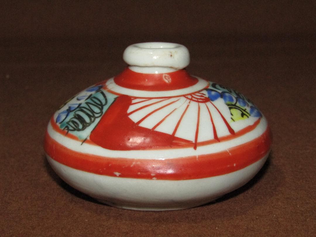 【色絵　線描き捻り紋図　油壷　三点】古伊万里