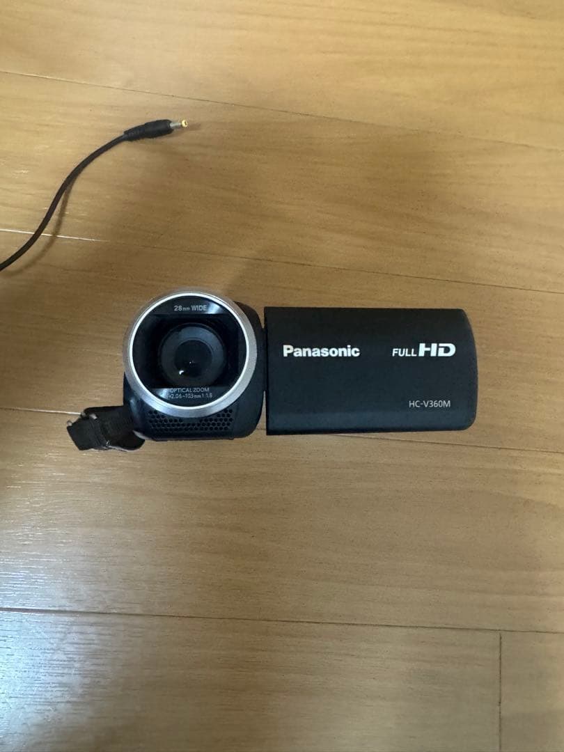 Panasonicパナソニック ビデオカメラ　HC-V360M