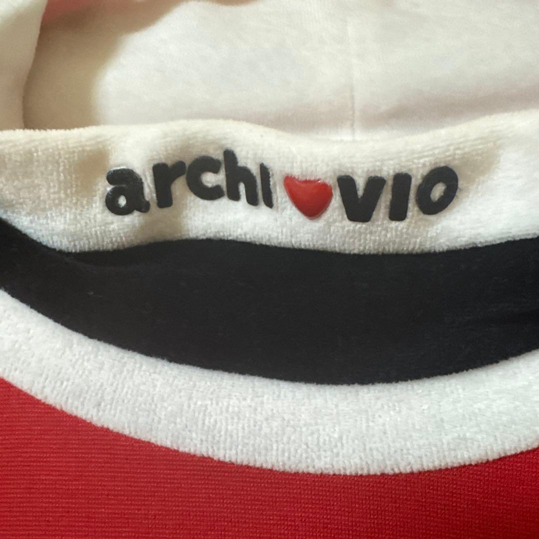 アルチビオ 赤と白の長袖ウェア　セットアップ