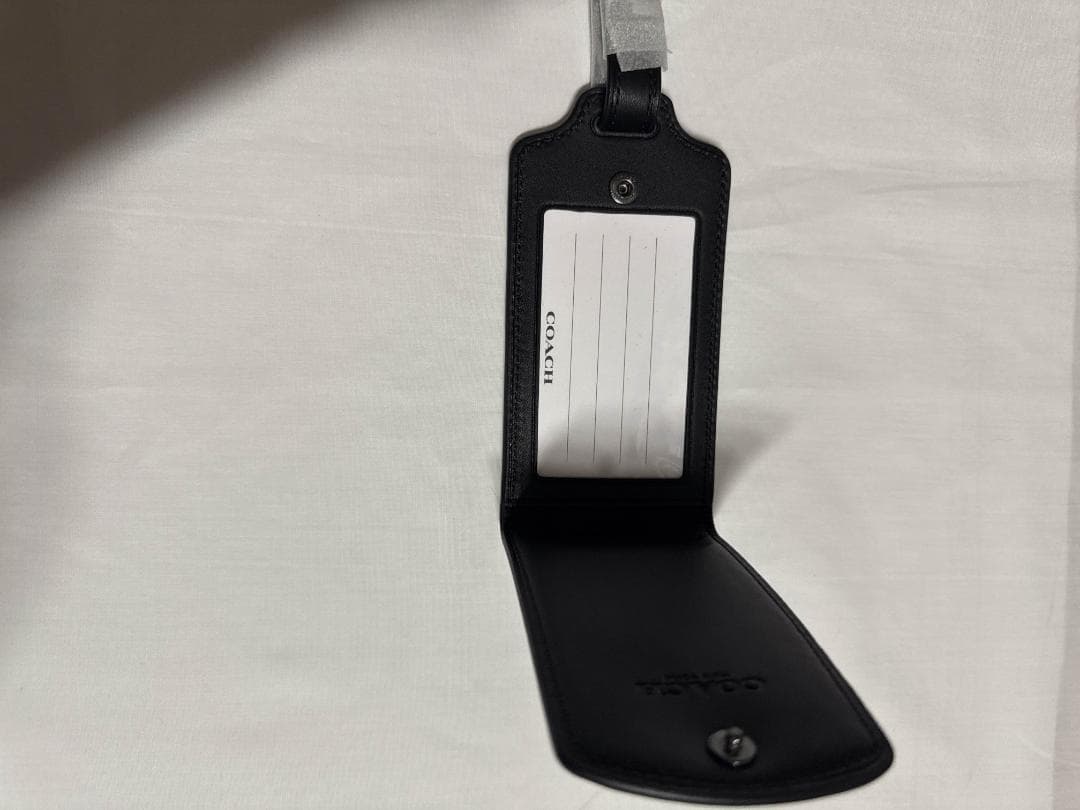 COACH ネームタグ シグネチャー ラゲッジタグ グリーンマルチ