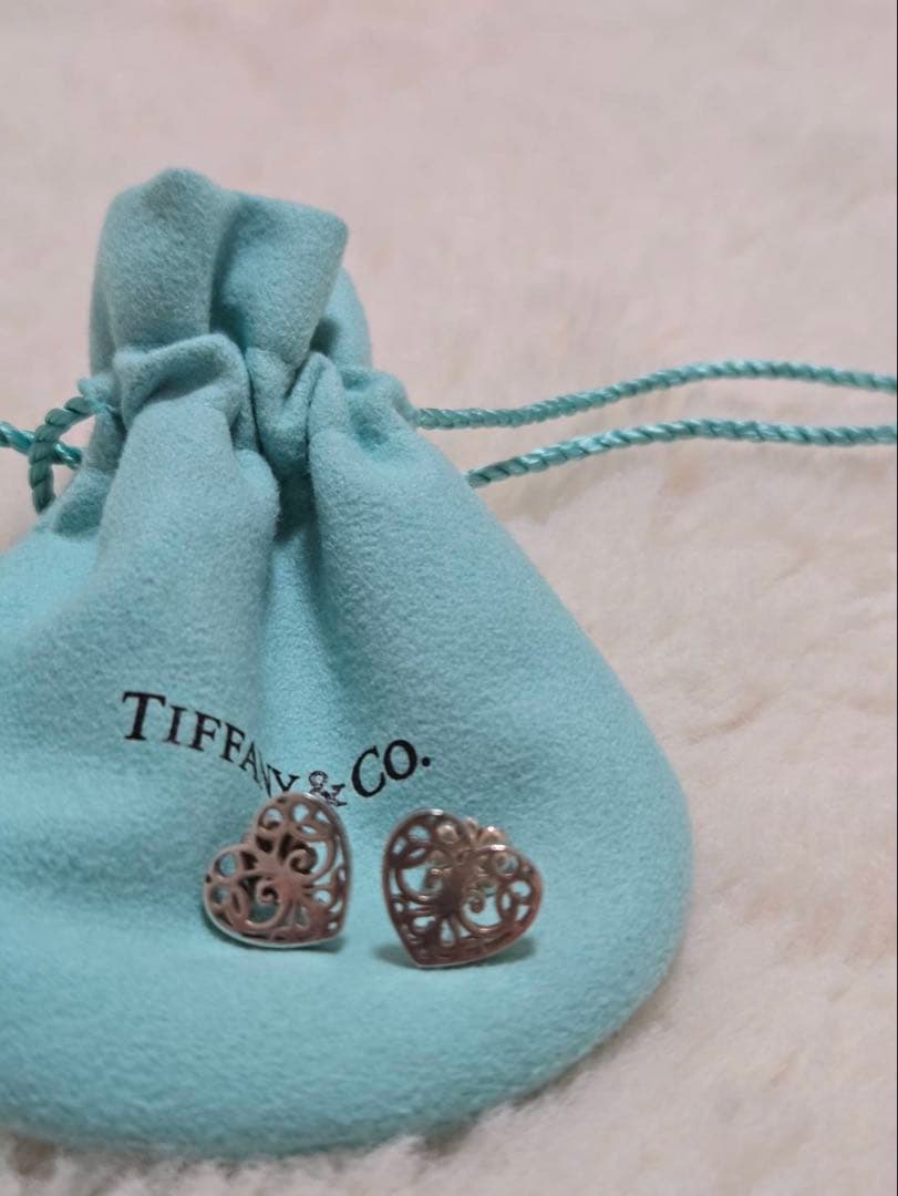 Tiffany & Co. ハート型ピアス