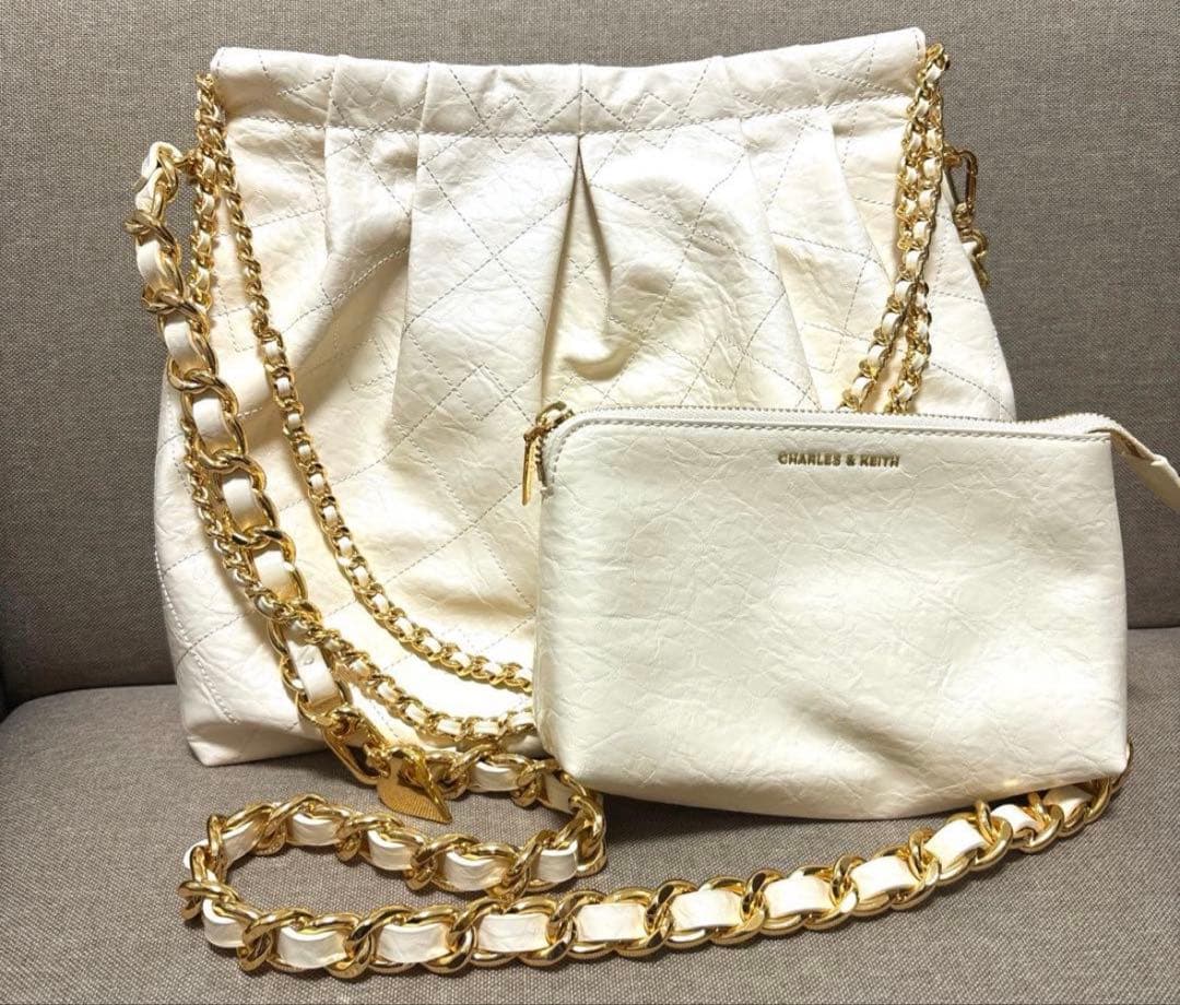 Duo ドゥオ ブレードチェーンハンドルホーボーバッグ - クリーム