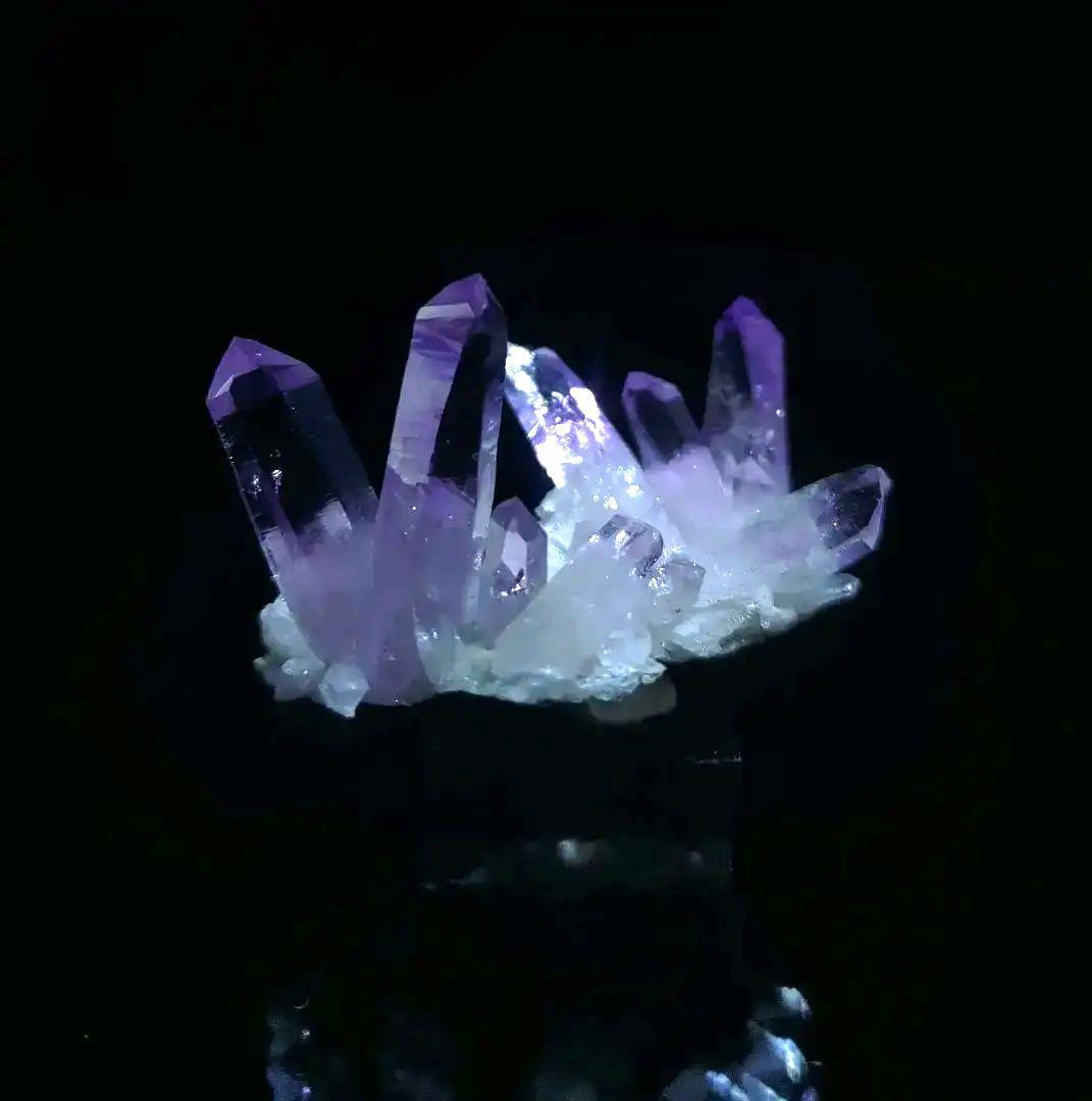 ベラクルスアメジスト 鉱石 鉱物 ミネラル 標本 原石 母岩付き ④