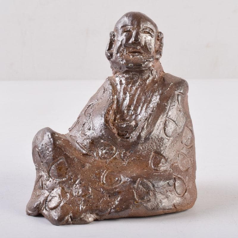 信楽焼　達磨像　置物　在銘　共箱　C　8472