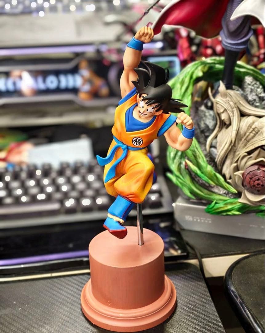 ドラゴンボールガレージキット　孫悟空 スタチュー　フィギュア　原作絵　完成品