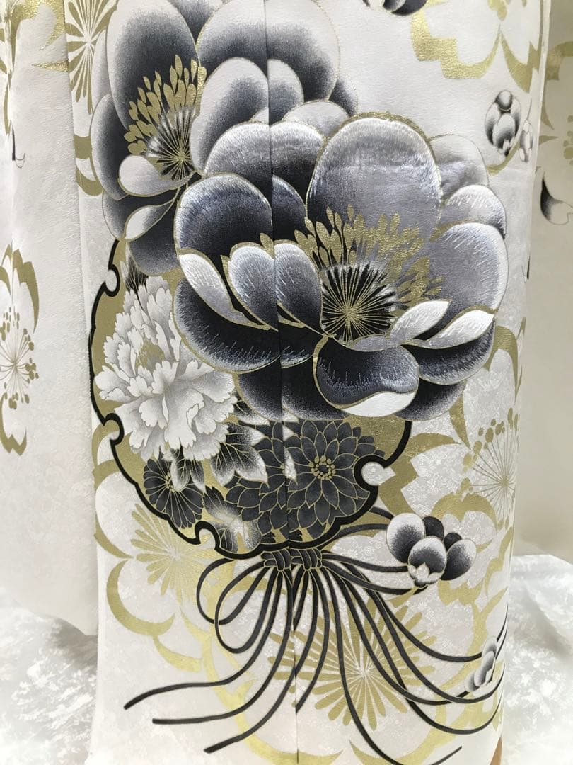 振袖単品　未仕立て品　正絹　金彩