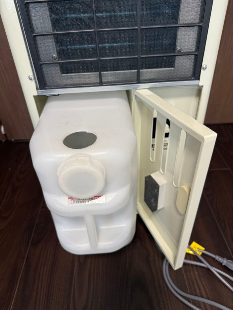 ナカトミ（NAKATOMI）排熱ダクト付スポットクーラー　　　SAC-408N